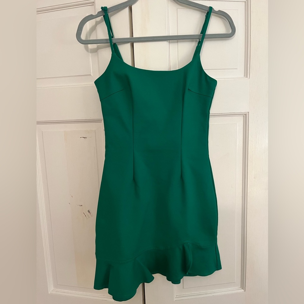 LIKE NEW By the way Sheyla ruffle mini dress in green size XS